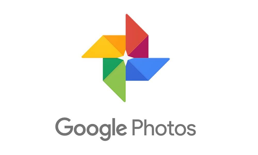 Google Photos Turns Your Camera Roll Into a Smart Closet